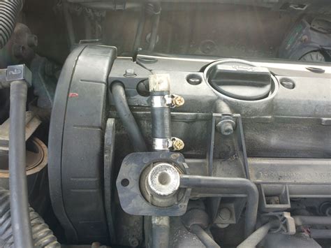 Устранение течи из-под клапанной крышки — Peugeot 406, 2 л, 1997 года ...