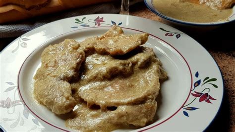 Filetes De Cerdo En Salsa De Cebolla Receta Casera Facil Sima Youtube