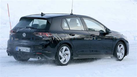 Next-Gen VW Golf GTI Spied Uncovered For First Time - Car in My Life