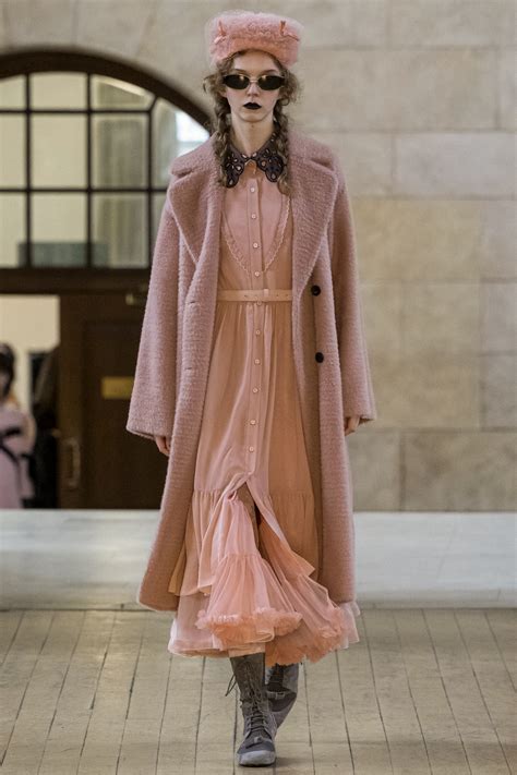 Bora Aksu RTW Fall 2023 PHOTOS