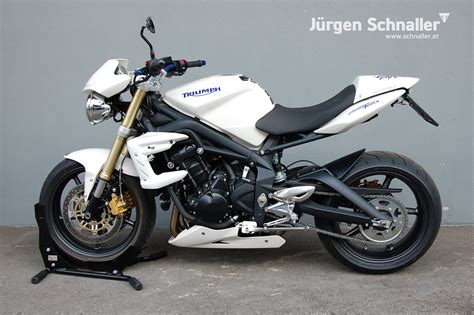 Umgebautes Motorrad Triumph Street Triple Von J Rgen Schnaller