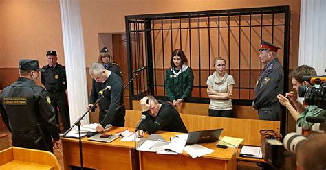 Pussy Riot medlemmarna har fått nog SVT Nyheter