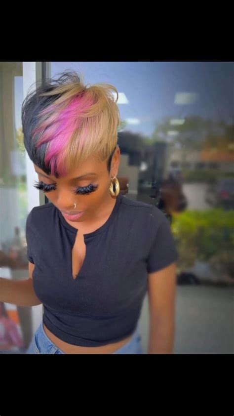 Two Toned Pixie Hair Cut With A Splash Of Pink Short Hair Pixie Cuts