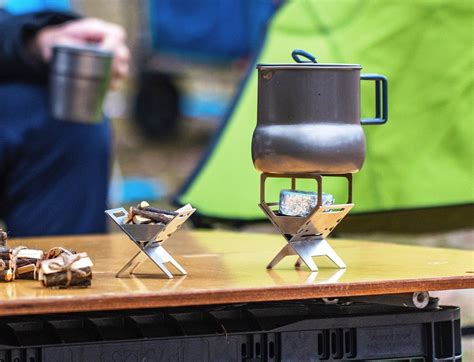 This Tiny Bonfire Combines An Aroma Diffuser And Pocket Stove To Bring