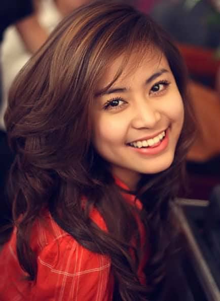 Nh N L I D N Hot Girl Th H F M Cho Ng Kh Ng Ph I H Ng Si U Gi U