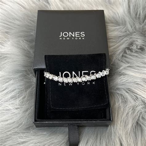 Jones New York Jewelry Nwt Jones New York Waverly Cubic Zirconia Bracelet Poshmark