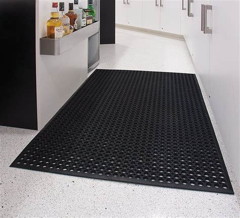 Anti-fatigue + Safety Mats | Application Areas | Mats Inc.