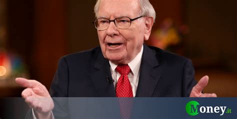 How Did Warren Buffett Become One Of The Richest Men In The World