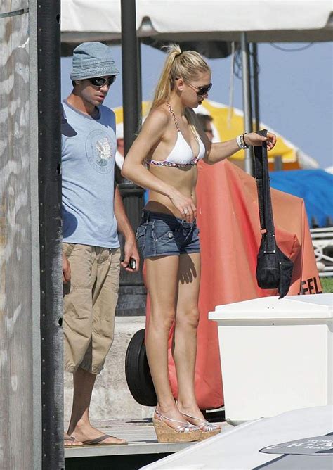Me Gustas Hot Fotos De Las Famosas En Sus Mejores Momentos Anna Kournikova En Bikini