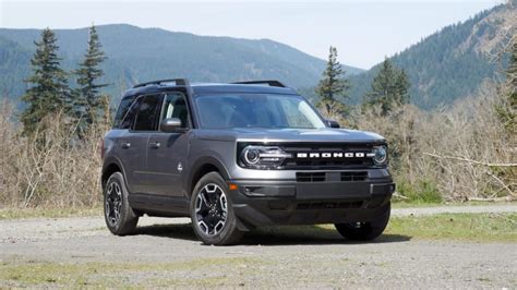 2021 Ford Bronco Sport Review | Price, specs, size, pictures - Autoblog