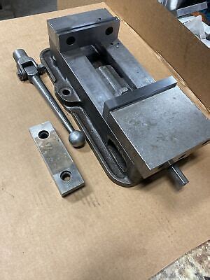 Kurt D Anglock Precision Milling Machine Vise W New Jaws