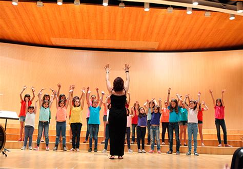 Curso la dirección coral en los coros infantiles