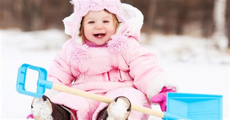 Thème sur le bal de neige avec les poupons et trottineurs Educatout