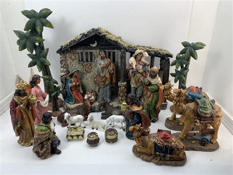 Queens Of Christmas 24 Piece 8 Black Life Like Nativity Wayfair