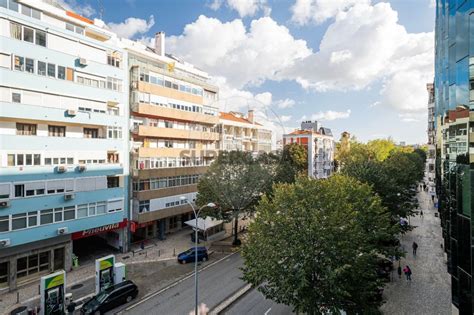 Apartamento T Venda Em Campolide Supercasa