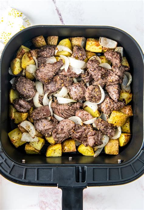 Juicy Air Fryer Steak Bites with Potatoes | Easy Dinner Ideas