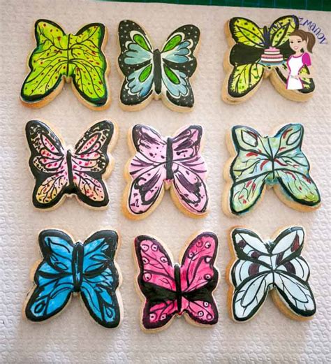 Hand Painted Butterfly Cookies Tutorial - Veena Azmanov