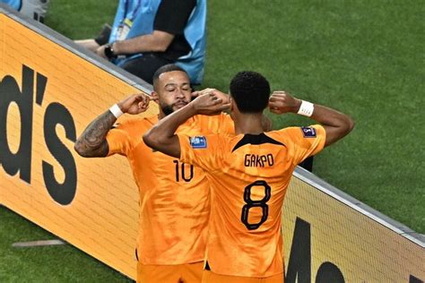 Memphis Depay Cody Gakpo