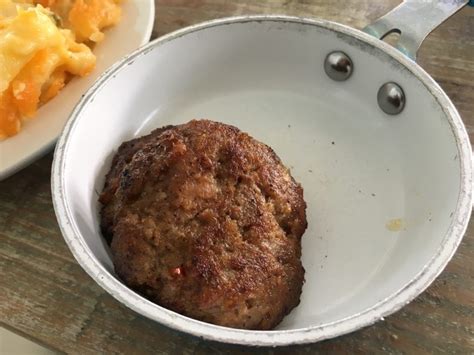 Doreen’s Cup of Joe: Marco Island’s Must-Visit Breakfast Spot 