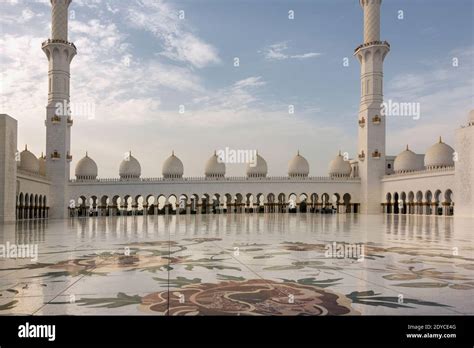 Sheikh Zayed Grand Mosque Domes Arches Minarets Inlaid Marble