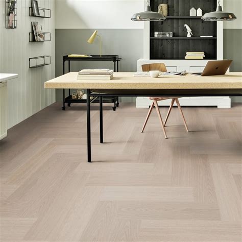 Moduleo Roots Herringbone Glyde Oak Vinylboden