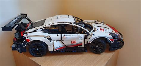 Just finished this beauty! Porsche 911 RSR : r/lego