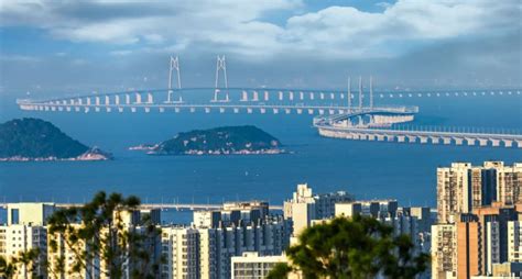 Could Hong Kong International use Zhuhai Airport as a domestic terminal ...