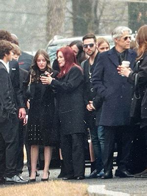 Lisa Marie Presley Funeral: Photos From Private Gathering & Memorial ...