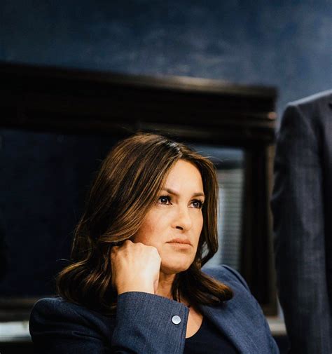 Pin by Jennifer Warner on Mariska Hargitay | Olivia benson, Mariska ...