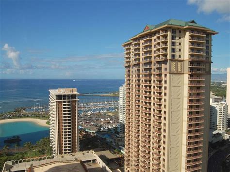 25 Best Resorts in Honolulu - Oahu | U.S. News Travel