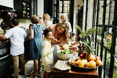 Beneficios De Cocinar En Familia