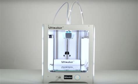 La Ultimaker 3 Es Una Impresora 3d Que Permite Usar Dos Materiales