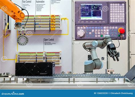 Automatización Industrial De La Robótica Que Trabaja Vía La Banda