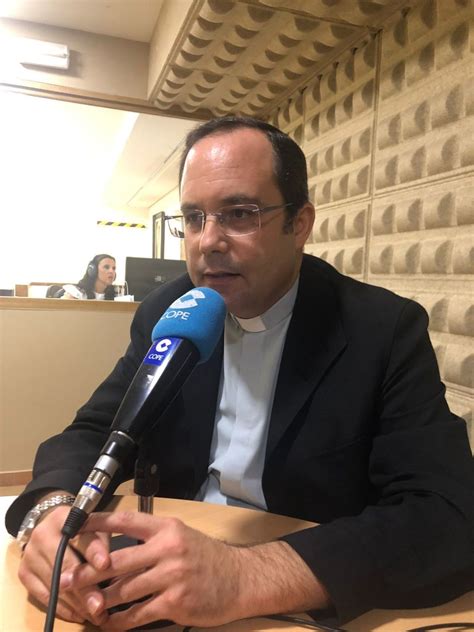 El Espejo De La Iglesia Entrevista Al Rector Del Seminario De Sevilla