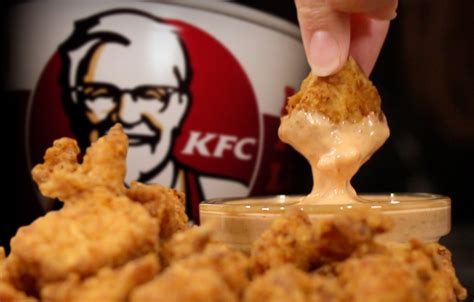 Popcorn Chicken And Finger Licking Good Sauce