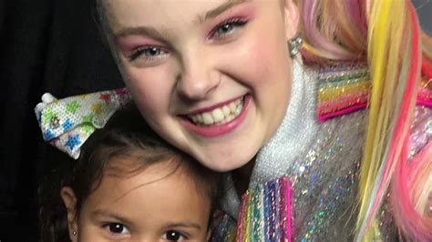 Jojo Siwa Dream Tour We Met Jojo Youtube