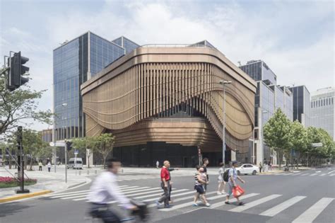 Foster Partners And Heatherwick Studio Spruce Up Shanghais Waterfront