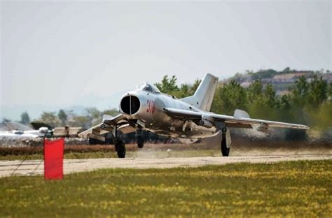 North Korean Mig 19 Shenyang F 6 19