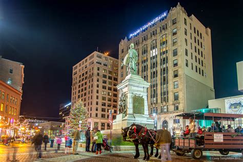 Corey Templeton Photography Monument Square Dec 2015