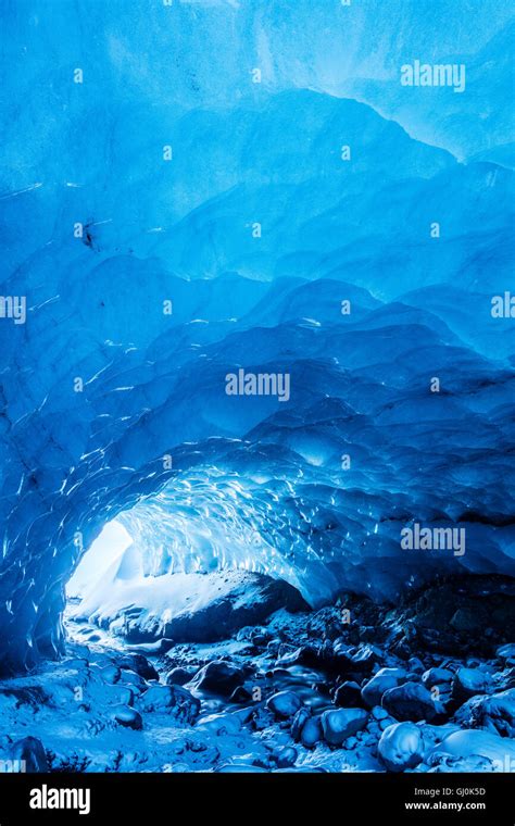 Cueva De Hielo Fotografías E Imágenes De Alta Resolución Alamy