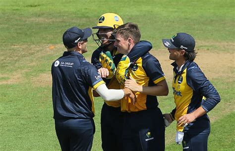 HAVANT RAISED ALL ROUNDER LANDS GLAMORGAN CONTRACT Vimps At The Crease