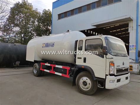 HOWO 15cbm LPG Gas Dispenser Truck