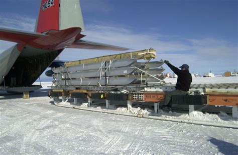 Air Guard Retraces First Flight To South Pole Air Force Article Display