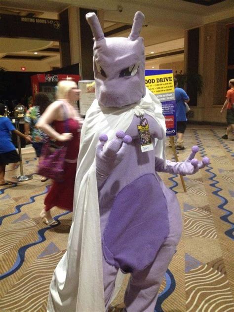 Mewtwo costume~ | Cosplay Amino