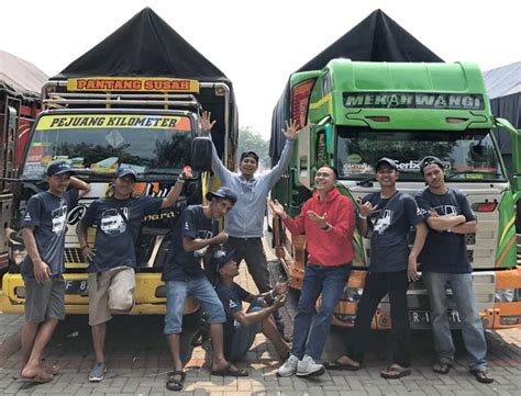 Tantangan Menjadi Seorang Supir Truk Ktb Fuso