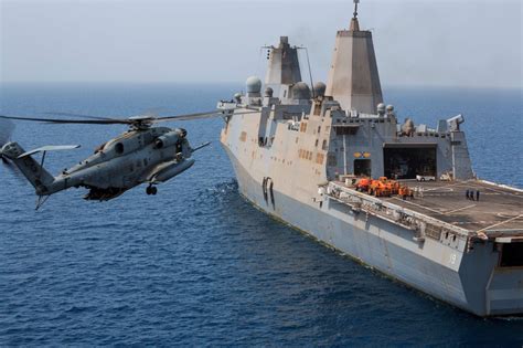 Inside The Chaotic Rescue Of Marines Whose Helicopter Crashed In The Gulf Of Aden The