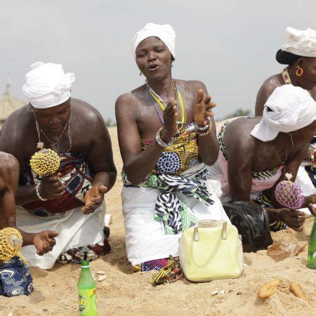 Visita La Entrada Para Saber M S West Africa Goddess Of The Sea Benin