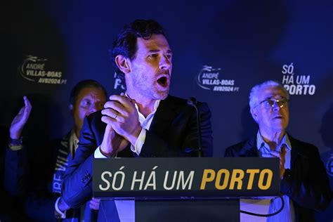 André Villas Boas empossado como presidente da FC Porto SAD Radio Alfa