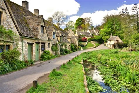 Pictures of Bibury, Gloucestershire, England | England Photography ...