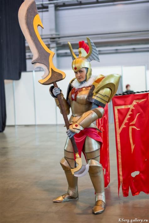 DOTA 2 : Legion Commander Cosplay ~ HENANDENIIS